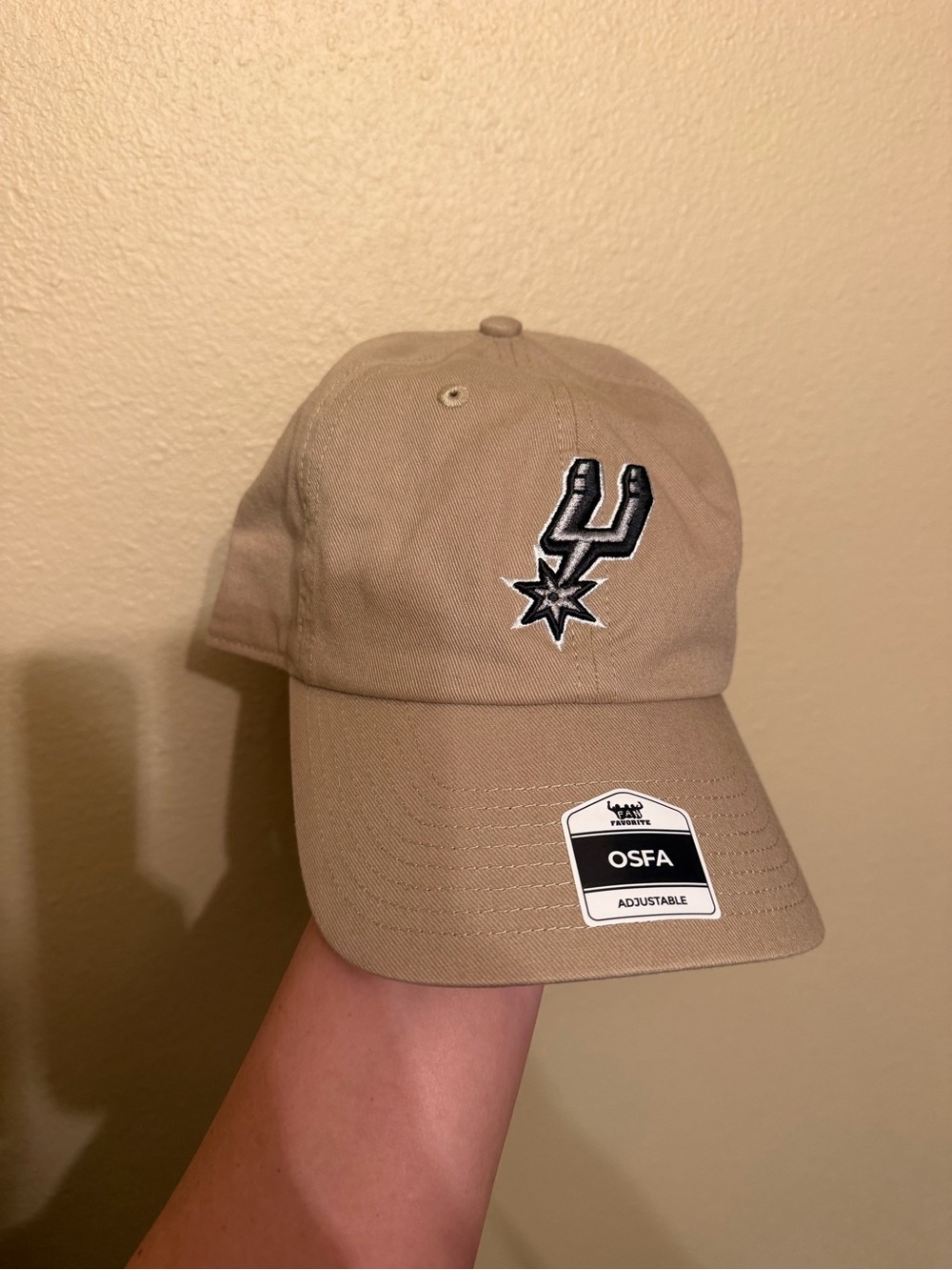 San Antonio Spurs Hat Cap Fan Favorite Khaki Tan Adjustable Strapback NWT